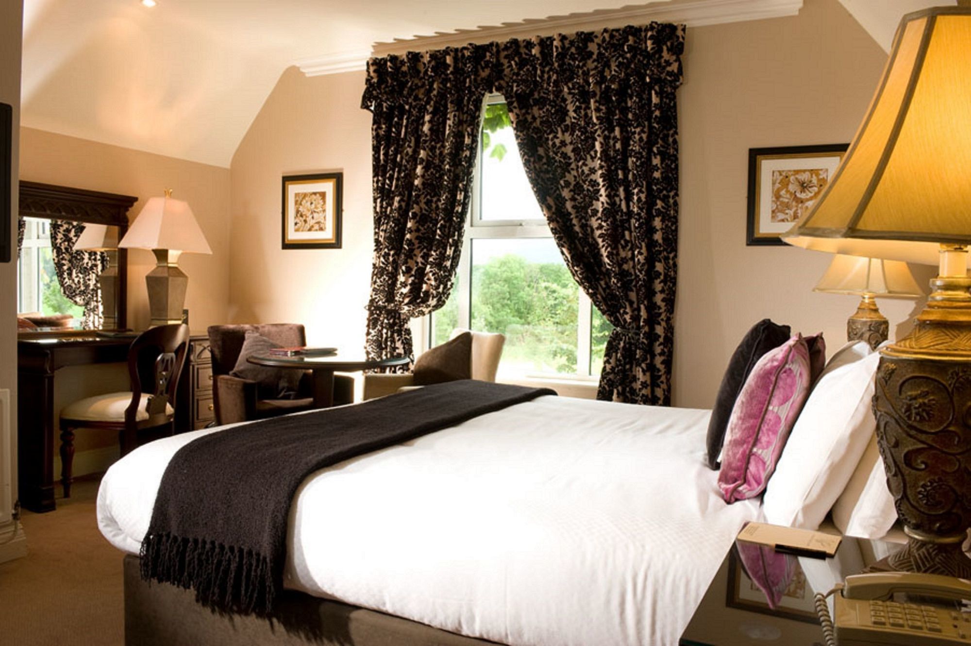 The Victoria Hotel Killarney Exterior photo